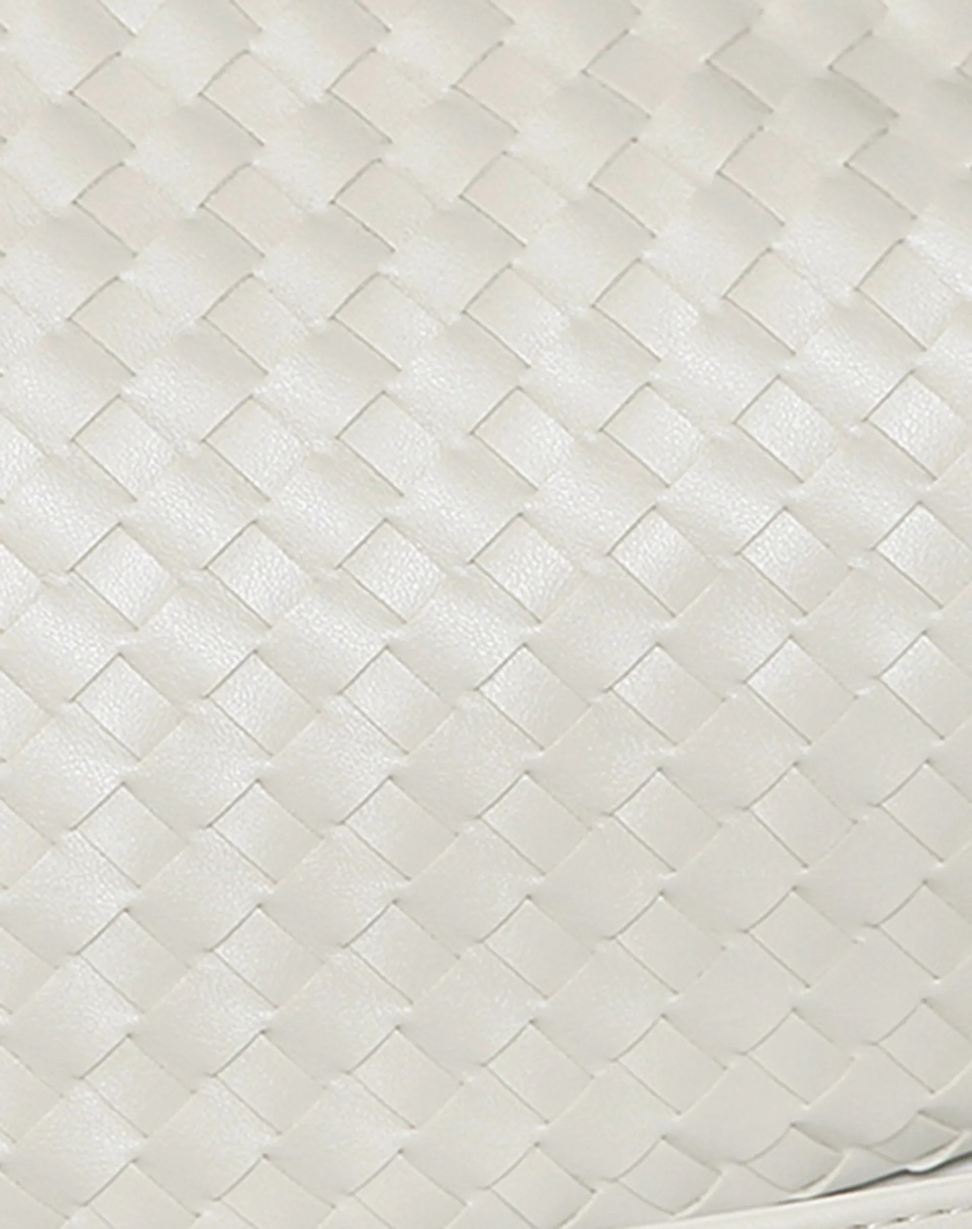 Dolton Shoulder Bag in White