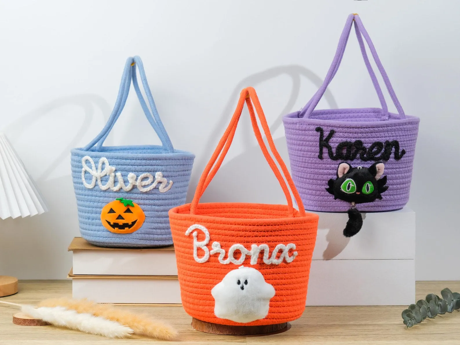 Halloween Trick or Treat Bag,Personalized Bucket,Halloween Candy Bag,Custom Tote Bags,Pumpkin and Ghost,Halloween Gift for kids,Candy Bucket
