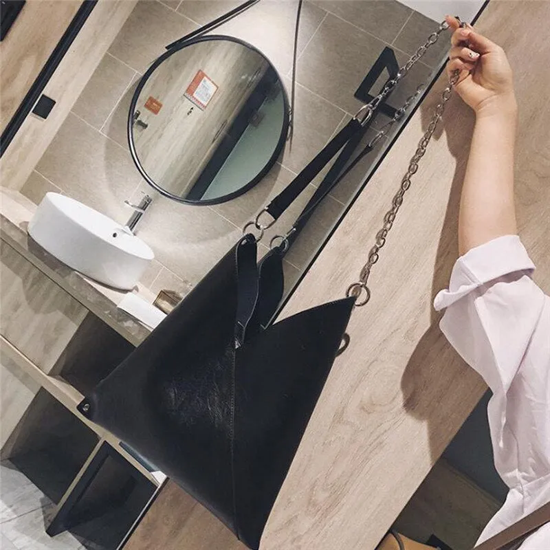 Retro Chain Leather Crossbody Bag