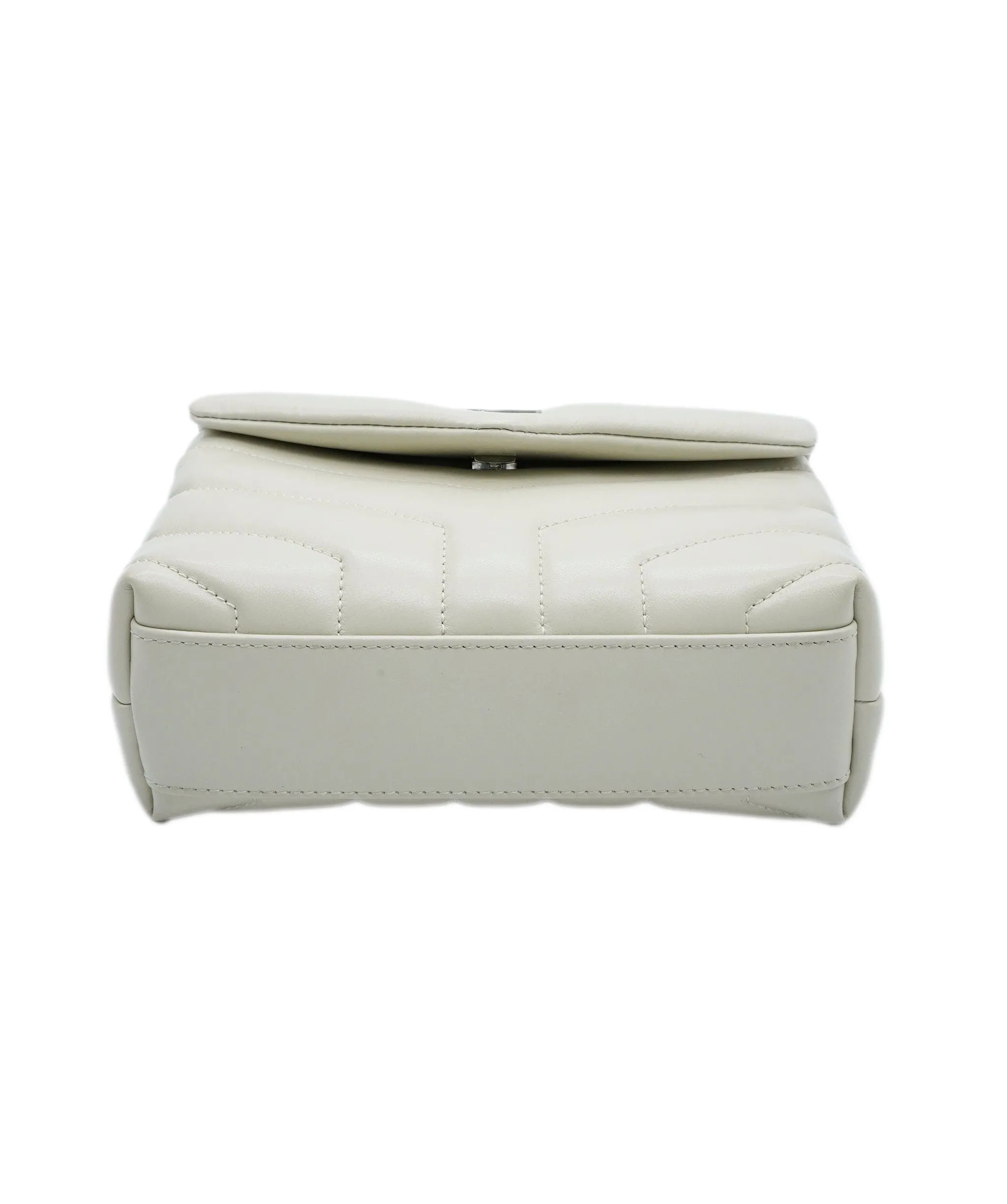 Saint Laurent Blanc Vintage Calfskin Toy Loulou ABC0874